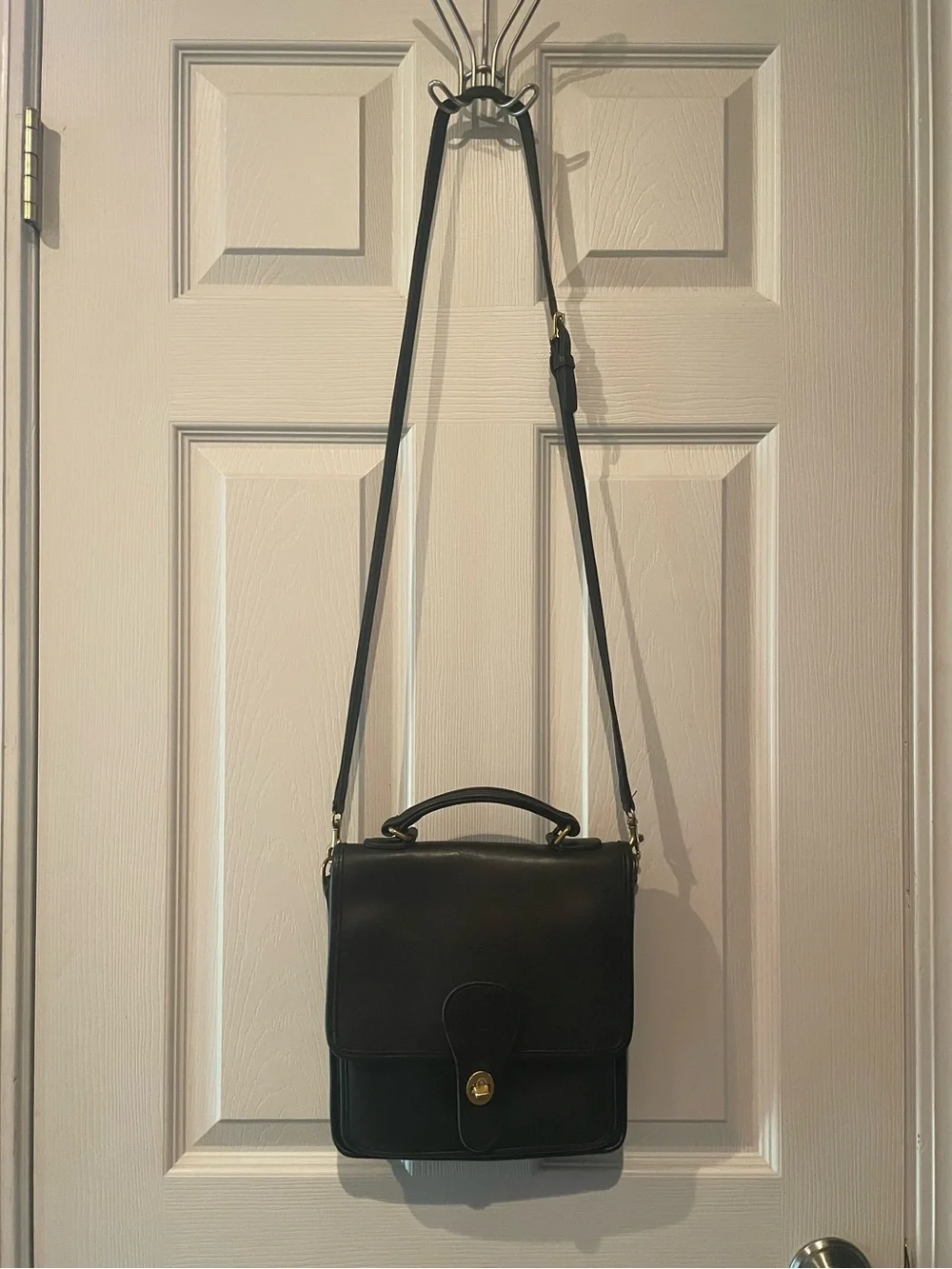 Coach Station Bag 5130 in Black. Vintage made in 1994 in United States.